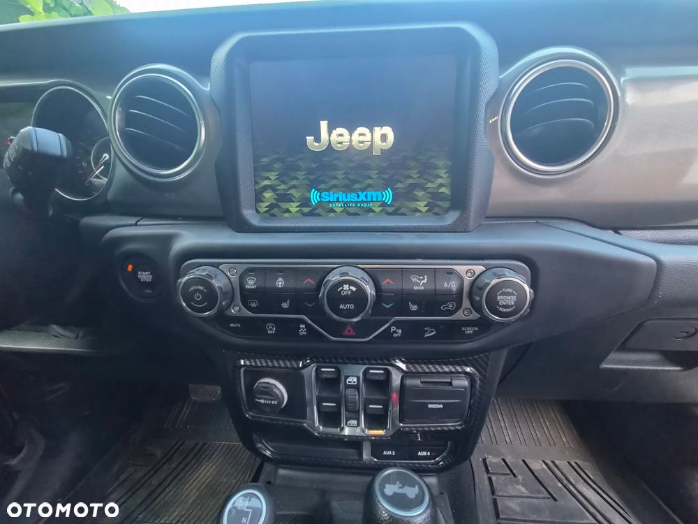 Jeep Wrangler Unlimited 3.6 Automatik Sahara - 30