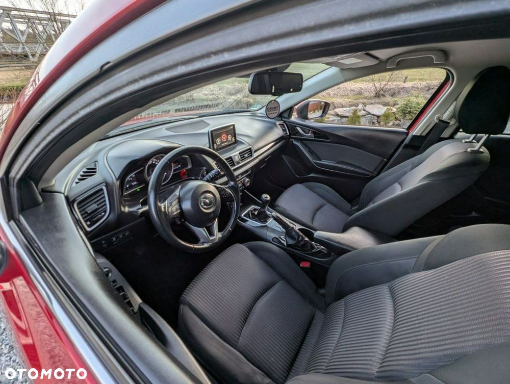 Mazda 3 - 10