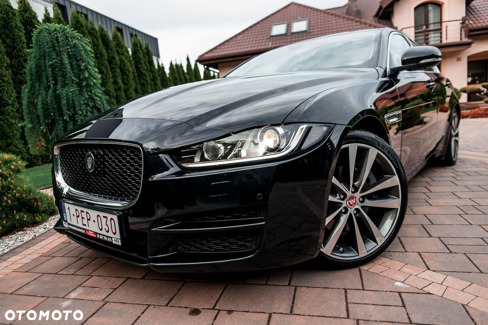Jaguar XE 2.0 T Prestige