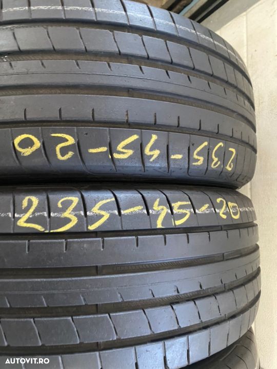 vand anvelope 235/45/20 goodyear de vară la 6-6,5mm - 4
