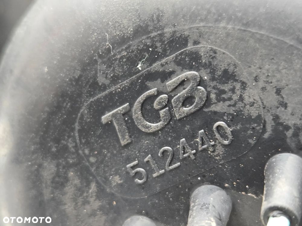 LAMPA PRAWA  TGB BLADE 425 - 9