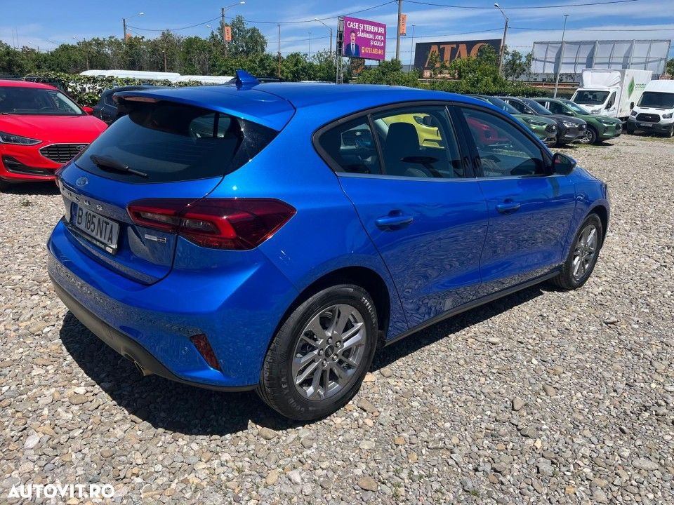 Ford Focus - 6
