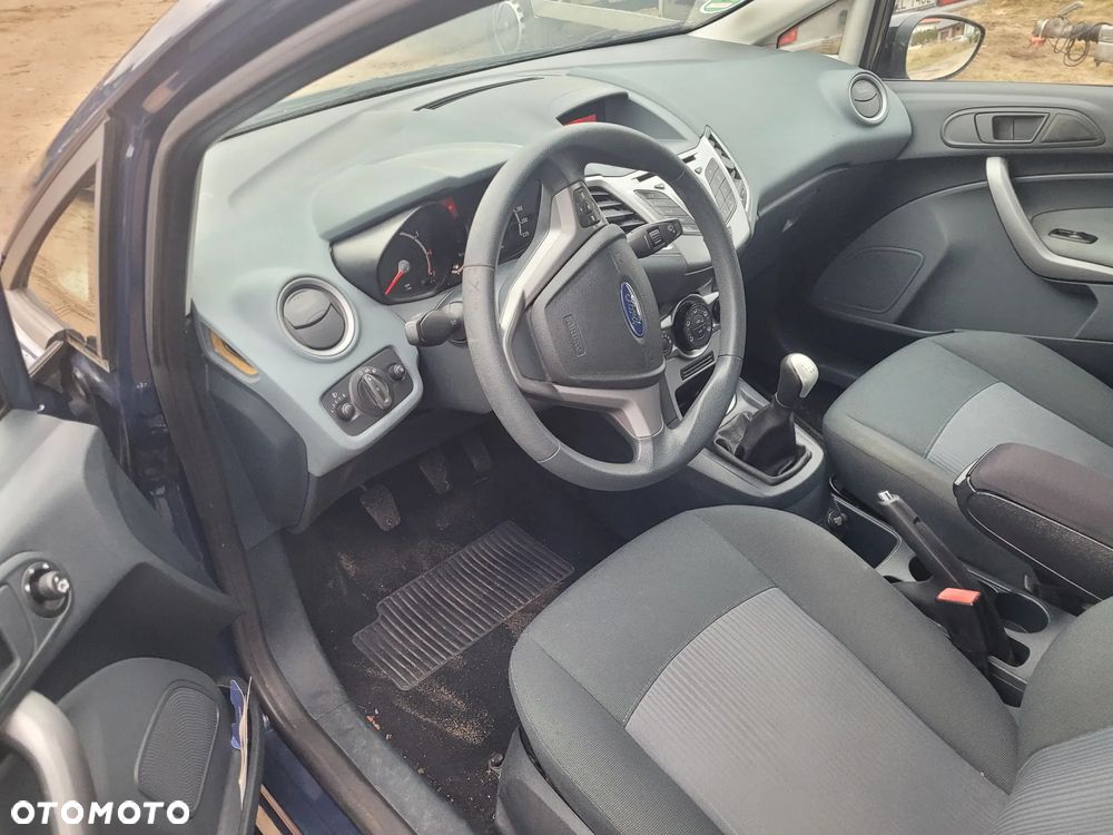 Ford Fiesta 1.25 Trend - 4