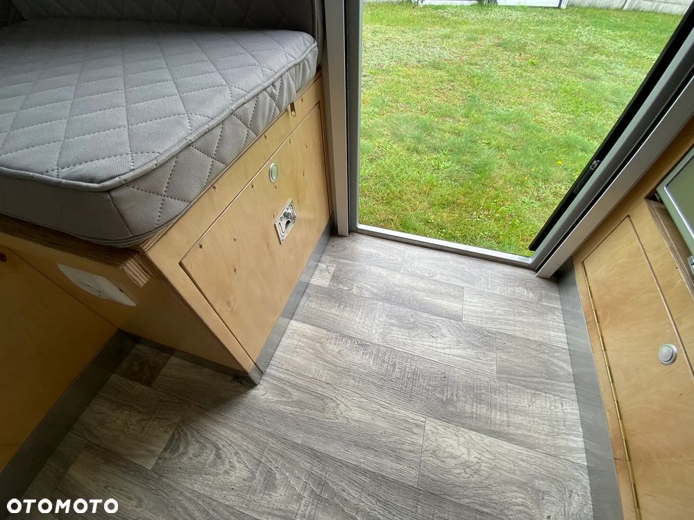 Camper do aut 3,5 T Toyota Hilux/Land Rover Defender/Dodge Ram - 24