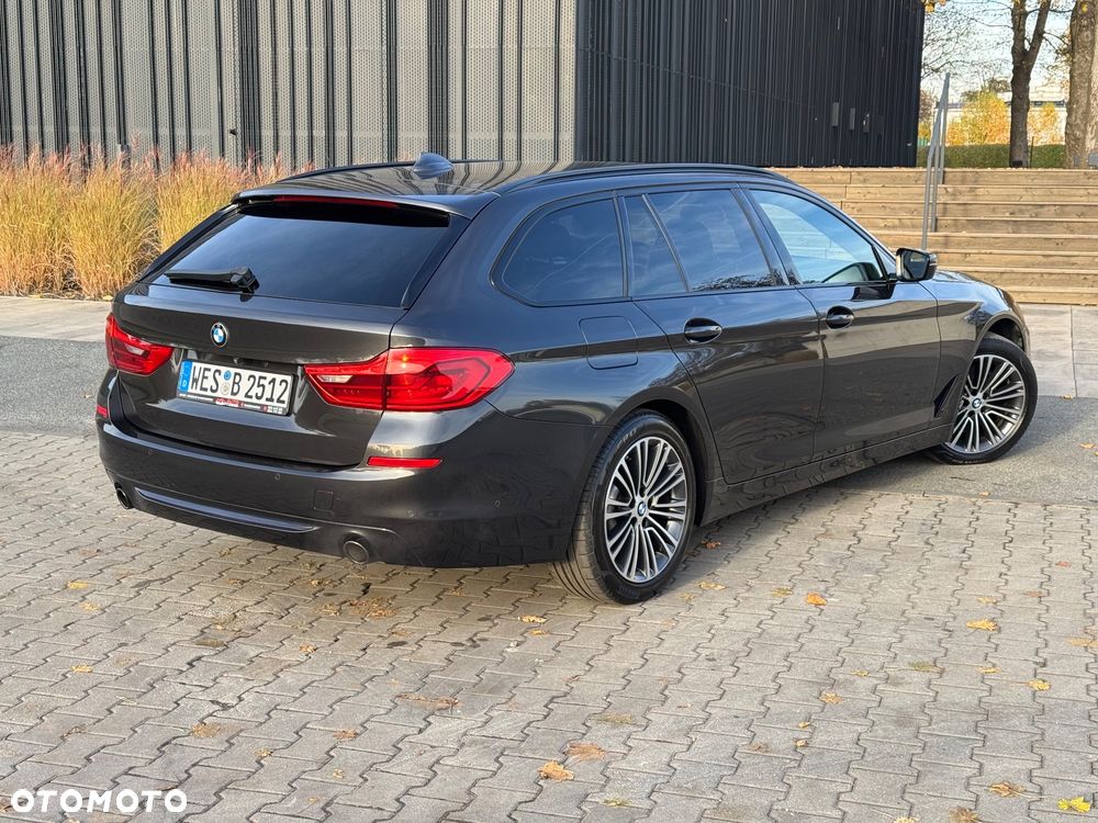 BMW Seria 5 518d Sport Line sport - 15