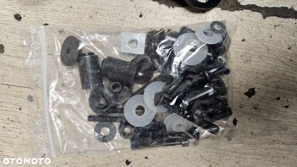 Stelaż pod kufer centralny Honda NT700 V Deauville  08Z51-MEW-800 - 5