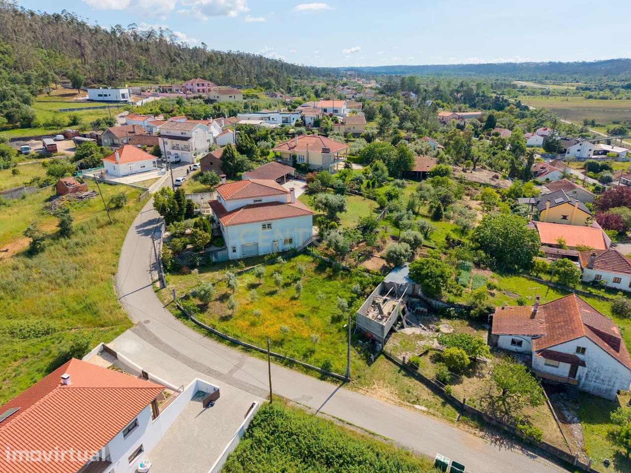 Excelente Terreno com Projecto Habitacional em Desenvolvimento - Grande imagem: 5/17