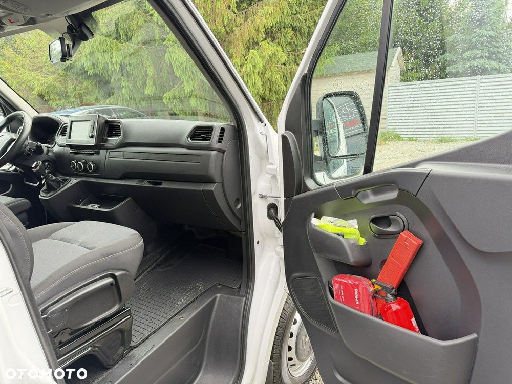 Renault Master - 10