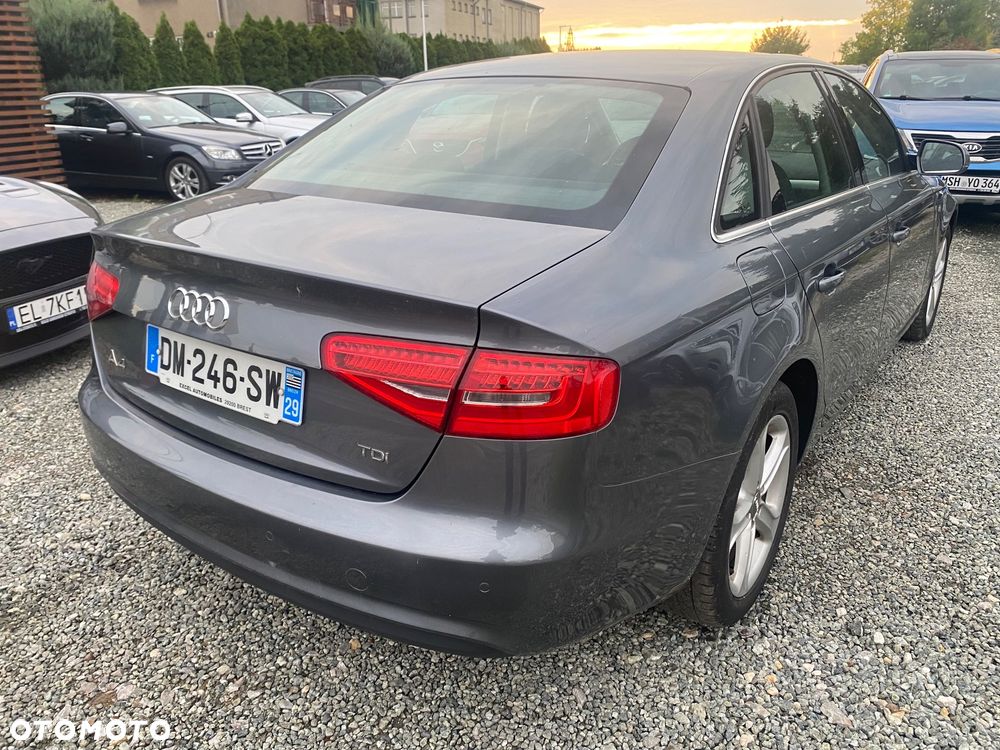 Audi A4 Limousine 2.0 TDI DPF Attraction - 14