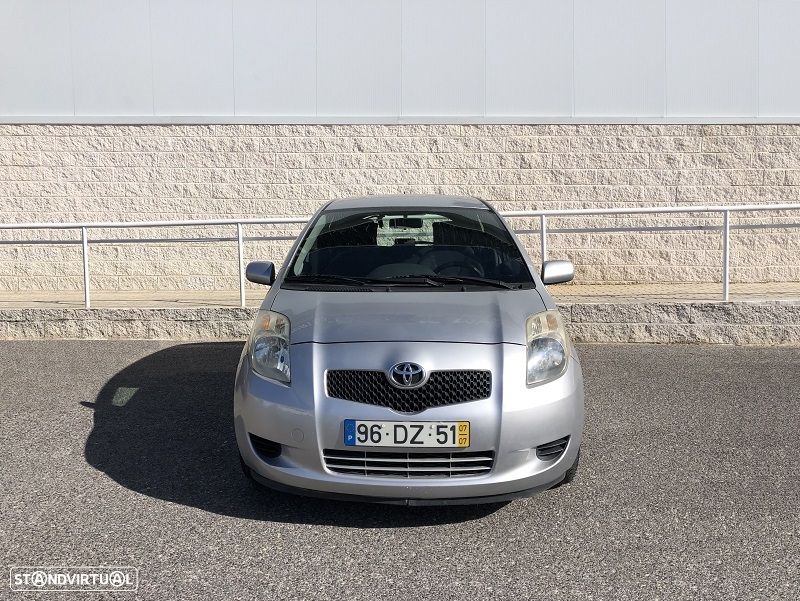 Toyota Yaris 1.0 VVT-i AC Manual - 6