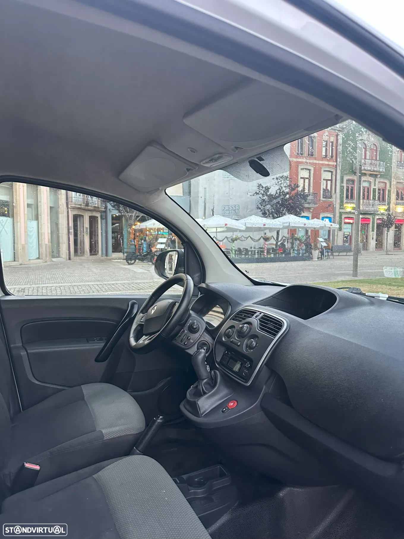 Renault KANGOO - 10