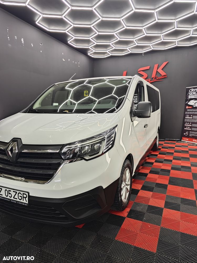 Renault Trafic Combi 2.0 Blue dCi 110 S&S L2 8+1 Zen - 16