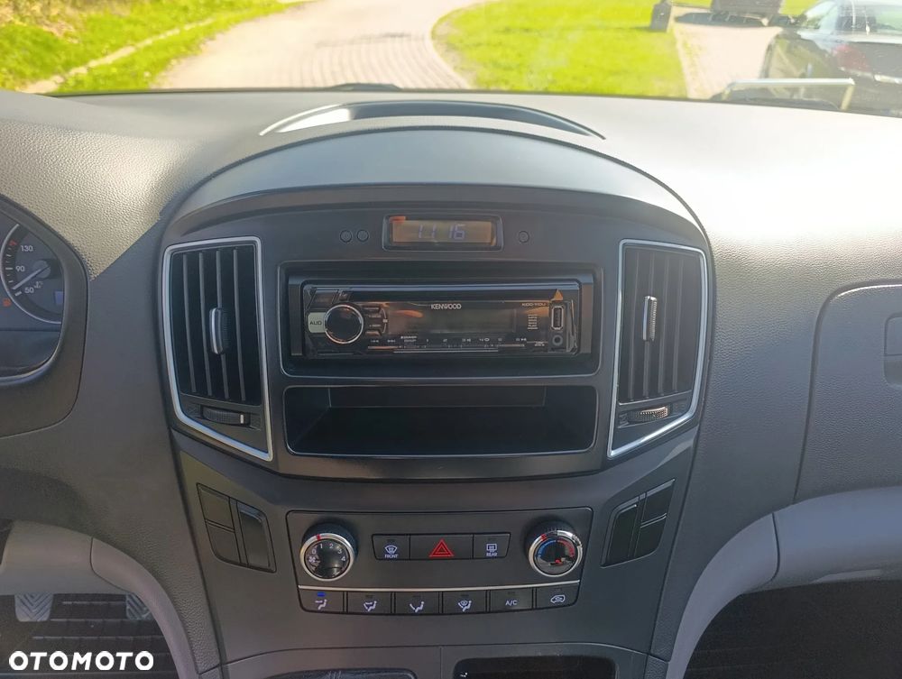 Hyundai H 1 - 20