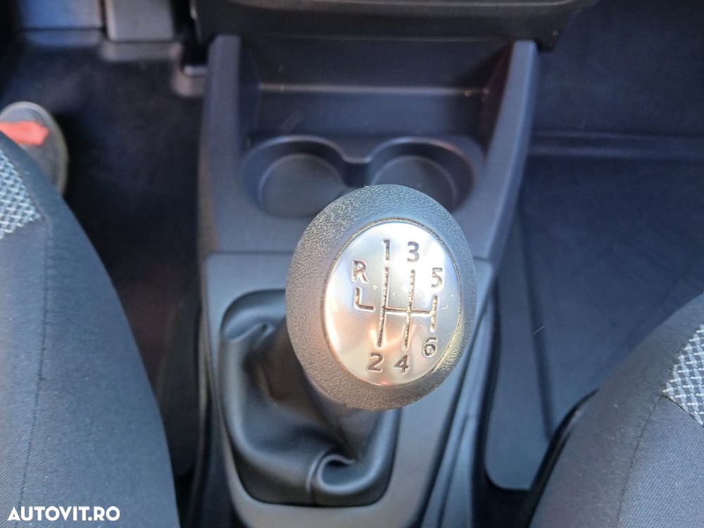 Dacia Dokker 1.5 Blue dCi Ambiance - 16