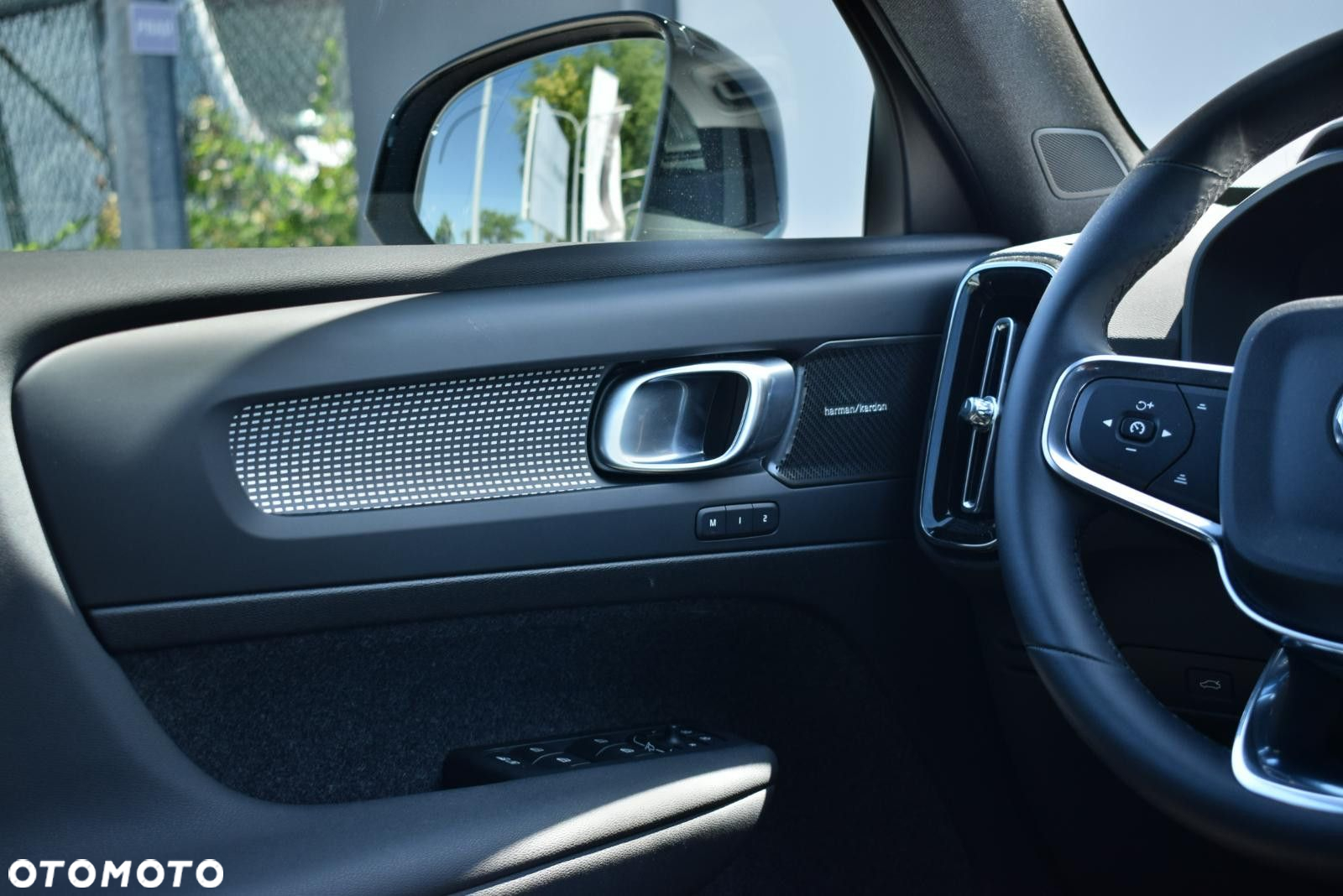 Volvo XC 40 - 15