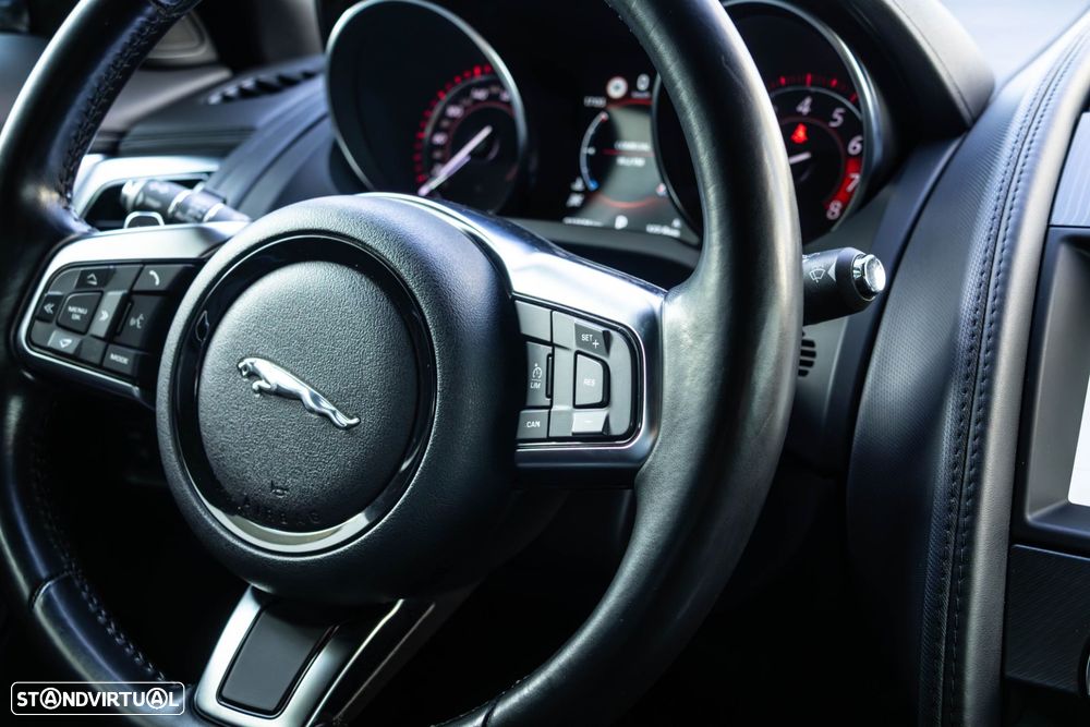 Jaguar F-Type 2.0 i4 R-Dynamic - 23