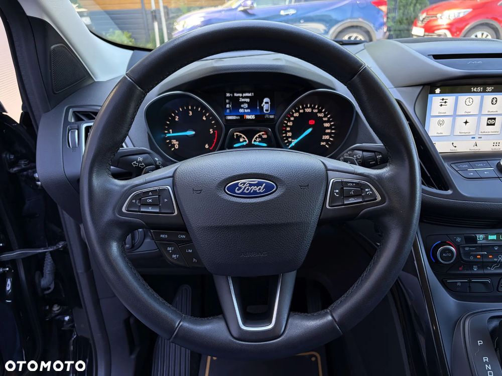 Ford Kuga 2.0 TDCi 2x4 Titanium - 22