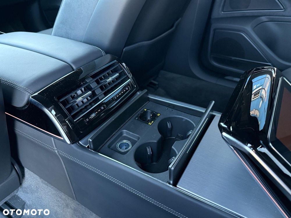 Audi A8 L 55 TFSI mHEV Quattro Tiptr - 34