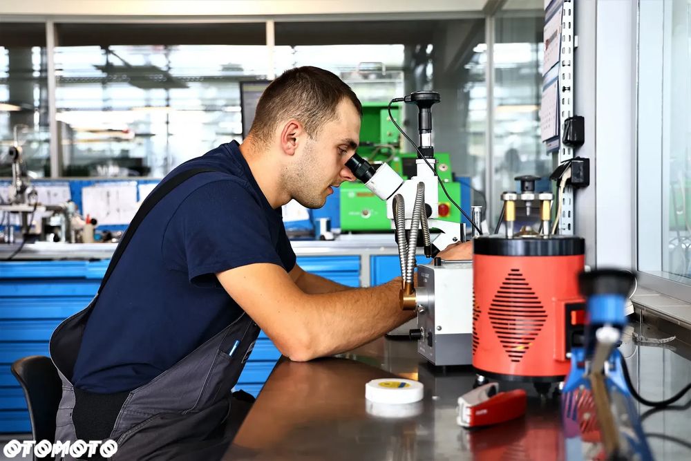 Regenerowany wtryskiwacz Bosch 0445110471 Gwarancja - 4