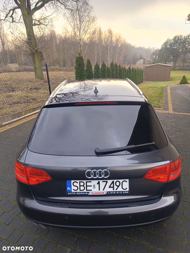 Audi A4 Avant 2.0 TDI DPF quattro - 4