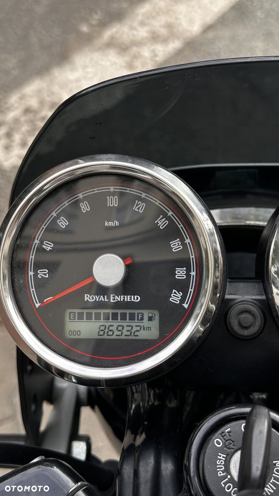 Royal Enfield Interceptor - 8