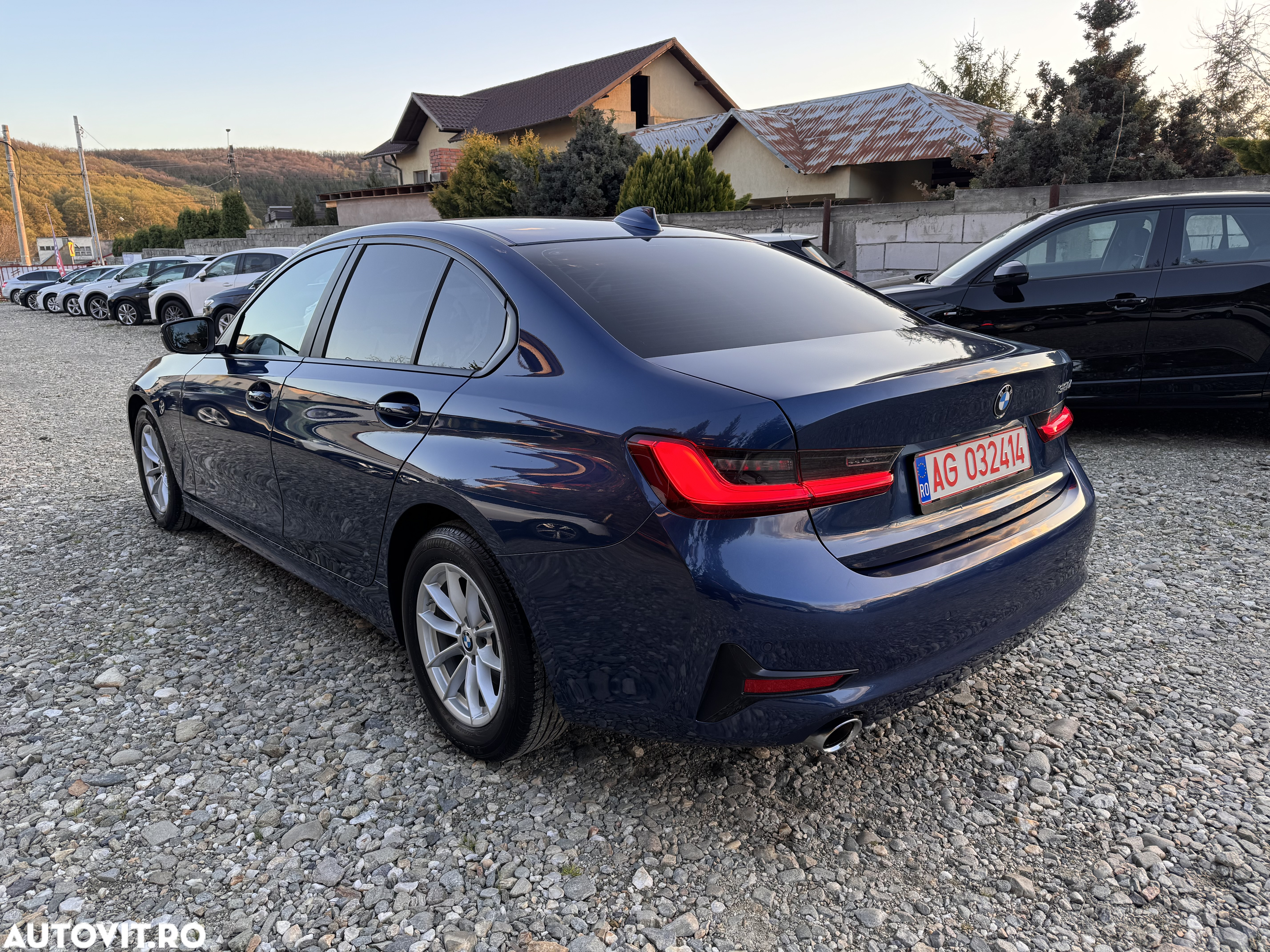 BMW Seria 3 320d AT MHEV - 32
