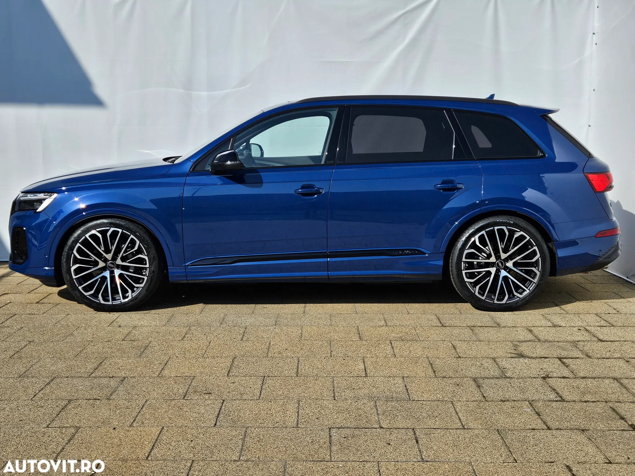 Audi Q7 55 TFSI quattro Tiptronic MHEV S Line - 4