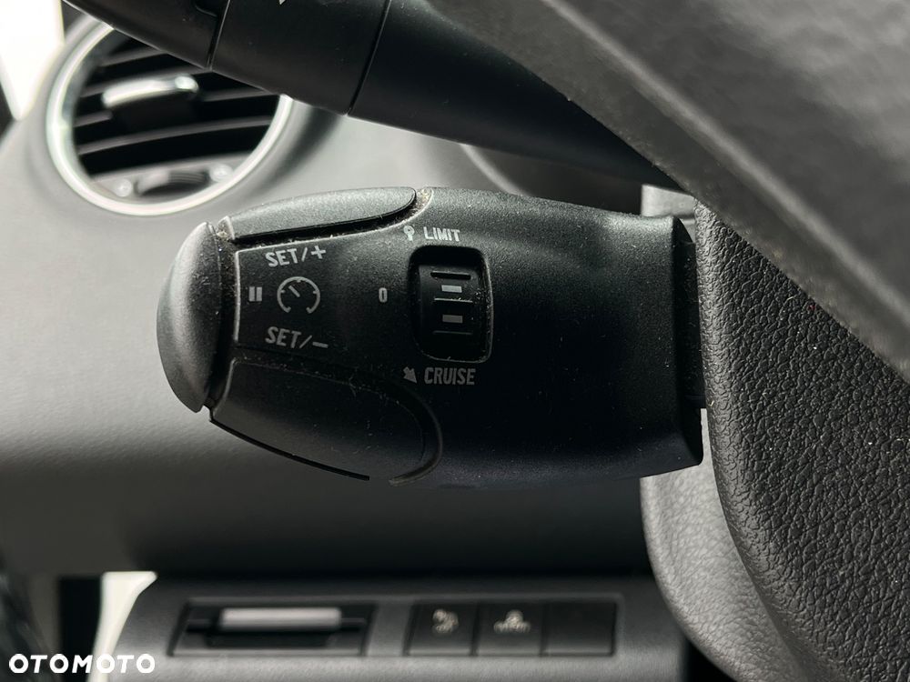 Peugeot 3008 HDi FAP 150 Platinum - 11