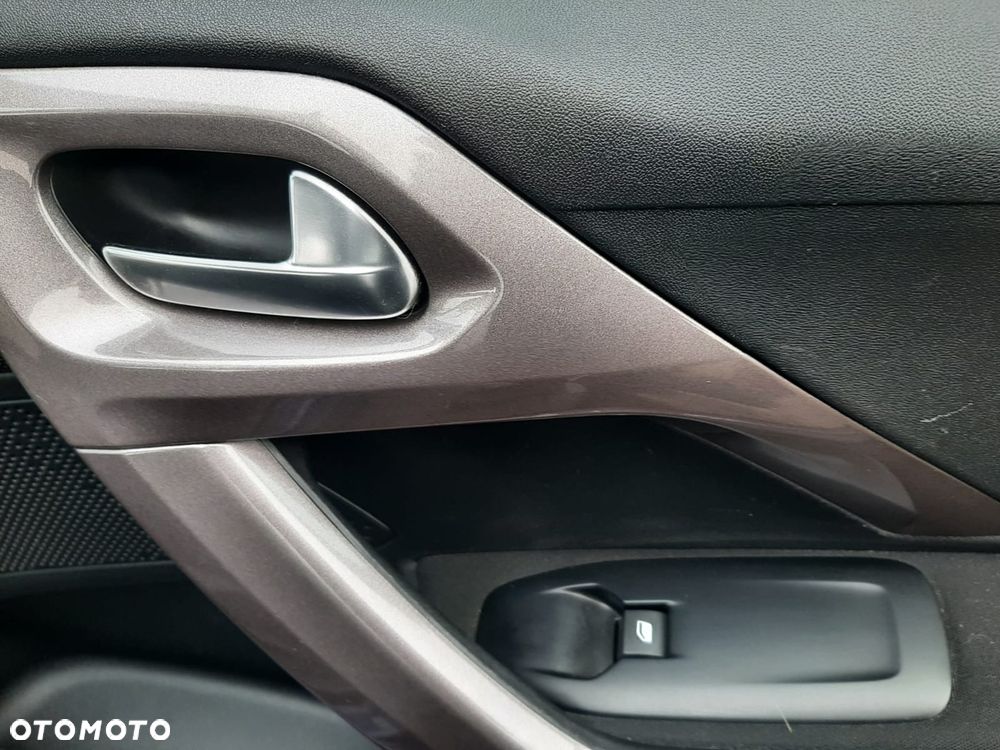 Peugeot 2008 PureTech 82 Access - 17