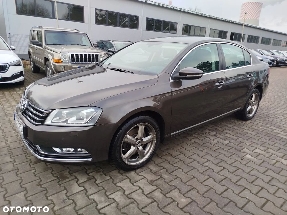Volkswagen Passat 2.0 TDI Highline - 1