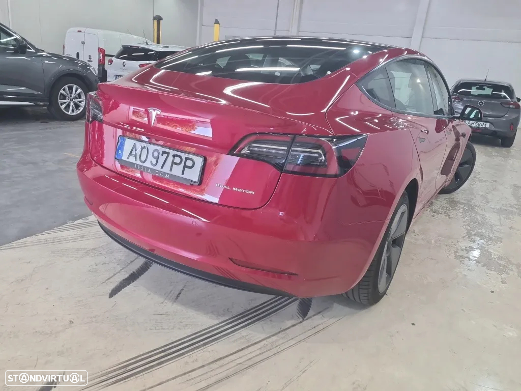 Tesla Model 3 Long-Range Dual Motor AWD - 3