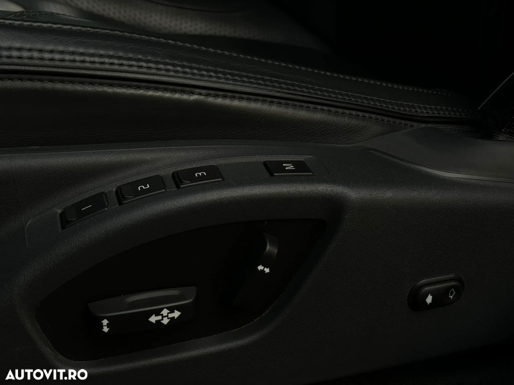 Volvo XC 60 D5 AWD Geartronic Linje Inscription - 12