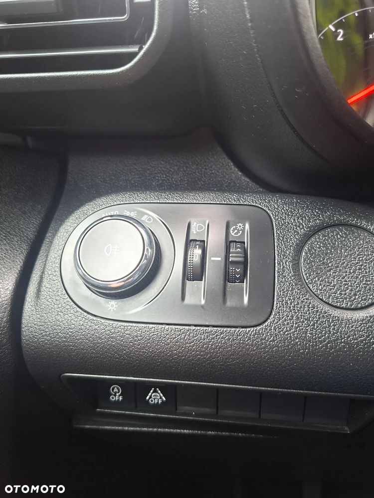 Opel Combo 1.5 D Start/Stop Edition - 17
