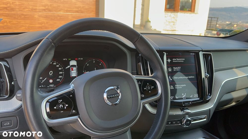 Volvo XC 60 B4 D AWD Inscription - 19