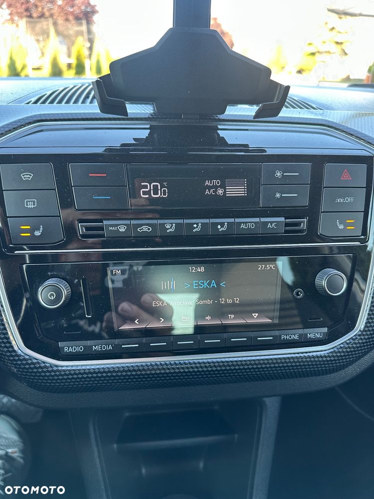 Volkswagen up! - 24