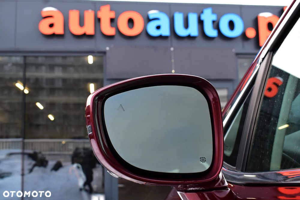 Chrysler Pacifica - 20