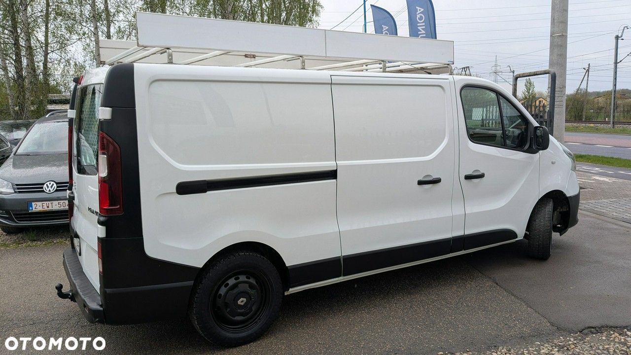 Renault Trafic - 8