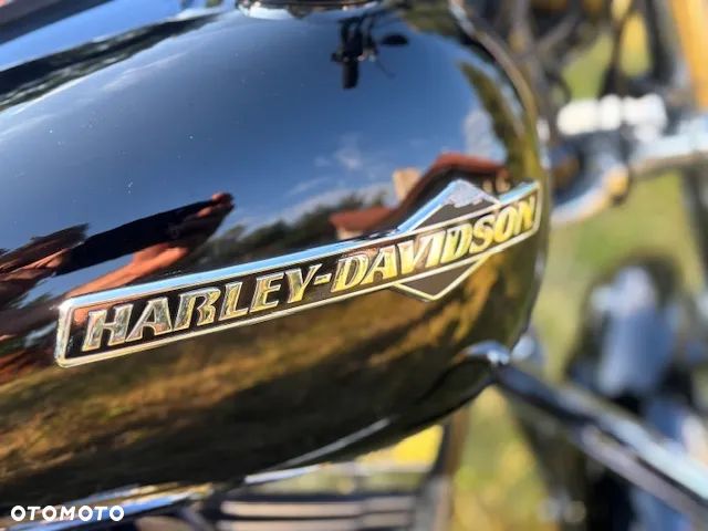 Harley-Davidson Dyna Super Glide - 7