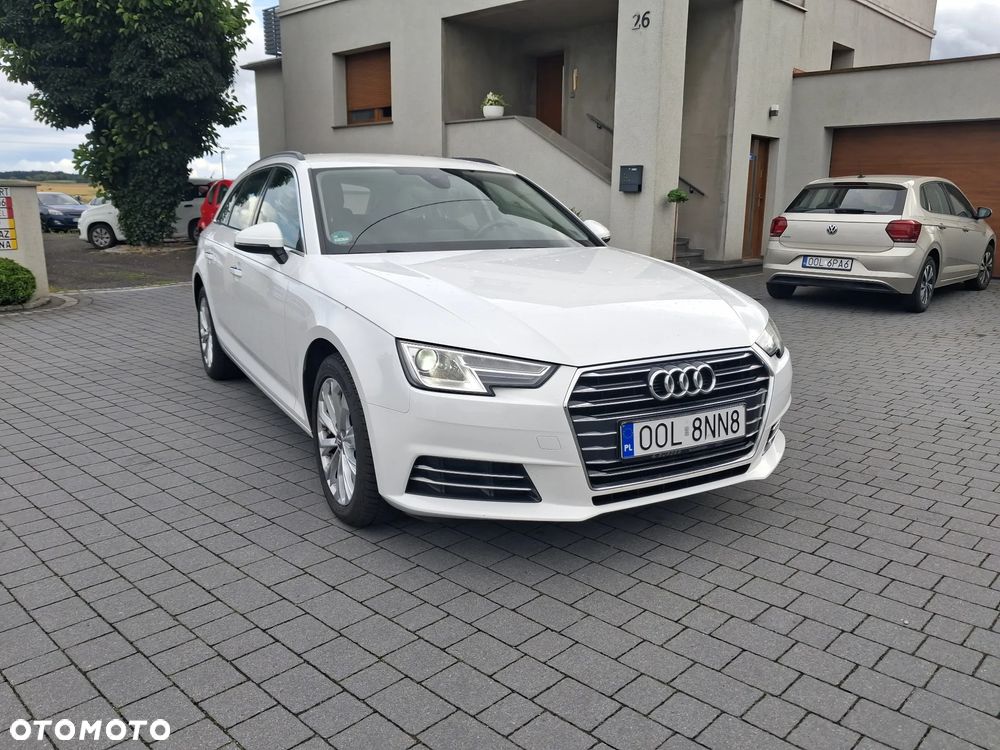 Audi A4 Avant 2.0 TDI - 1