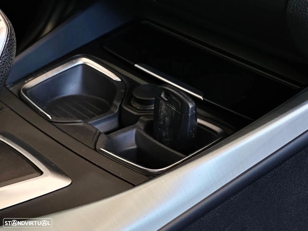 BMW 118 dA Pack M - 55