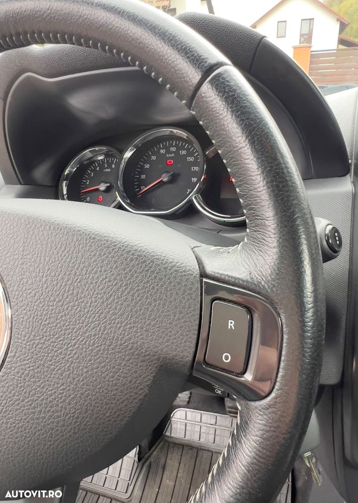 Dacia Duster 1.2 TCe 4x2 Laureate - 33