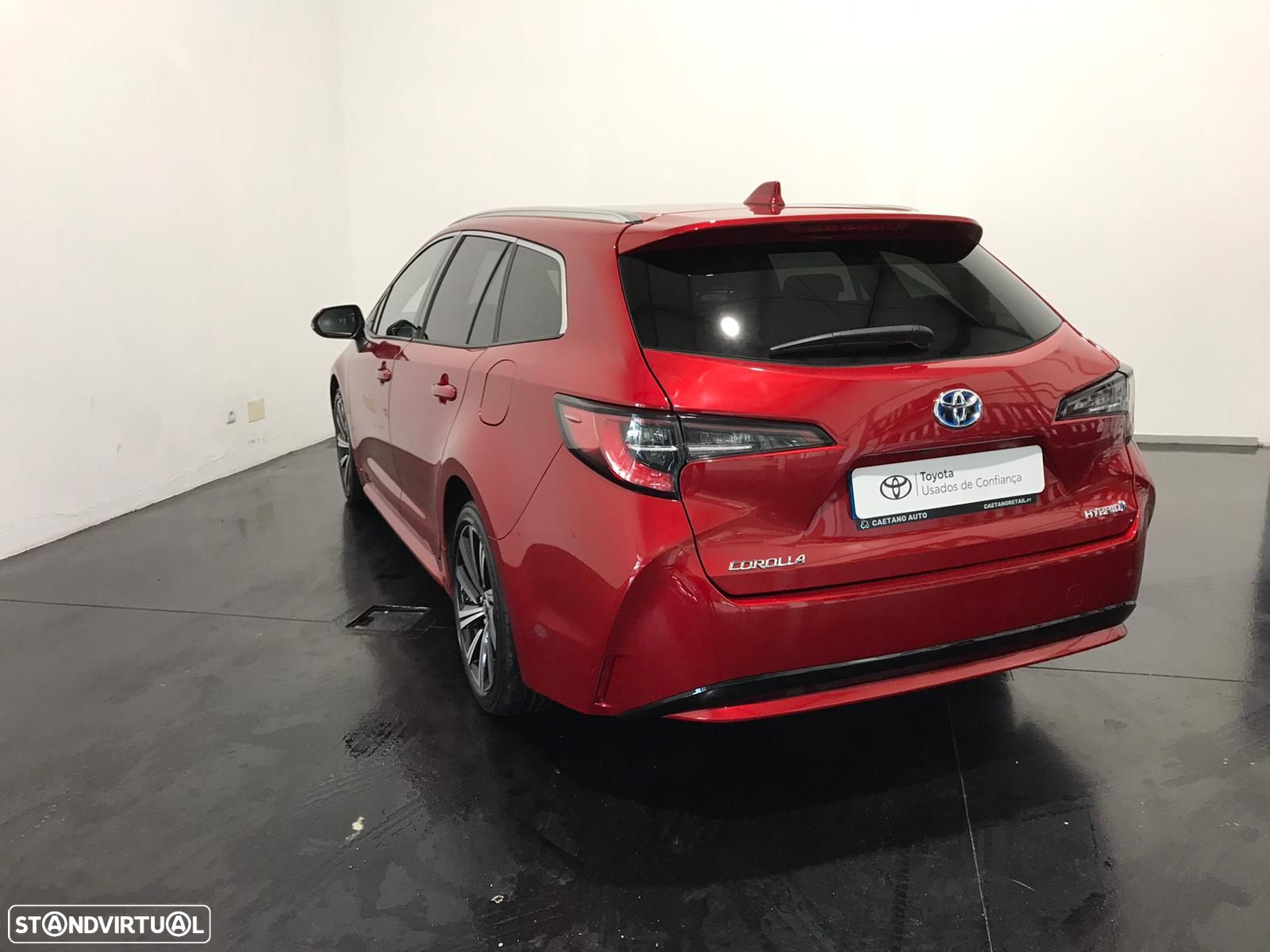 Toyota Corolla Touring Sports 1.8 Hybrid Comfort+P.Sport - 2
