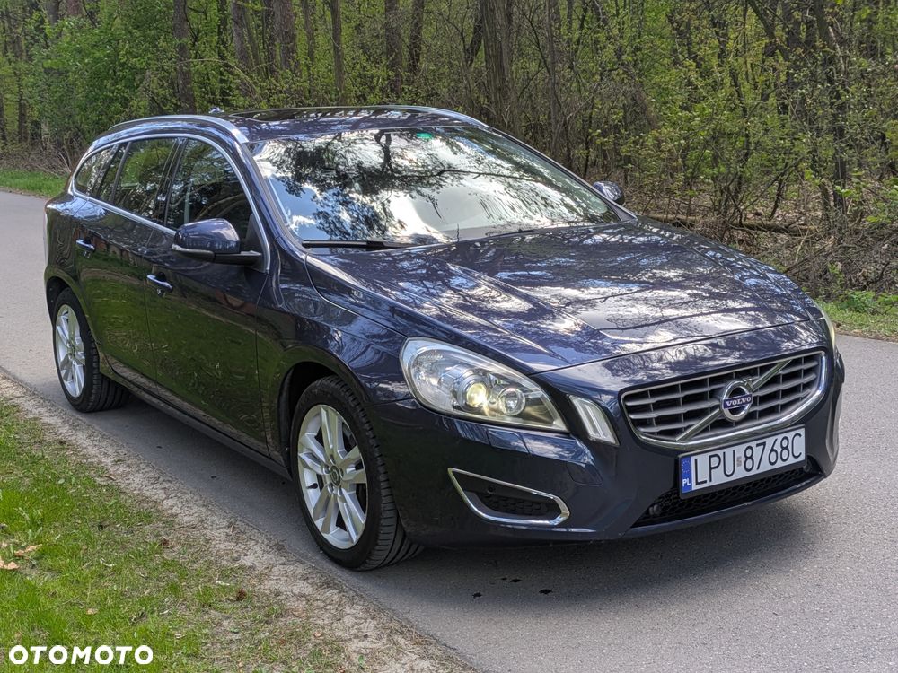 Volvo V60 D4 AWD Summum - 5