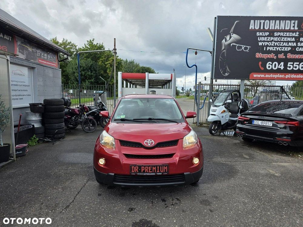 Toyota Urban Cruiser 1.33 Sol - 2