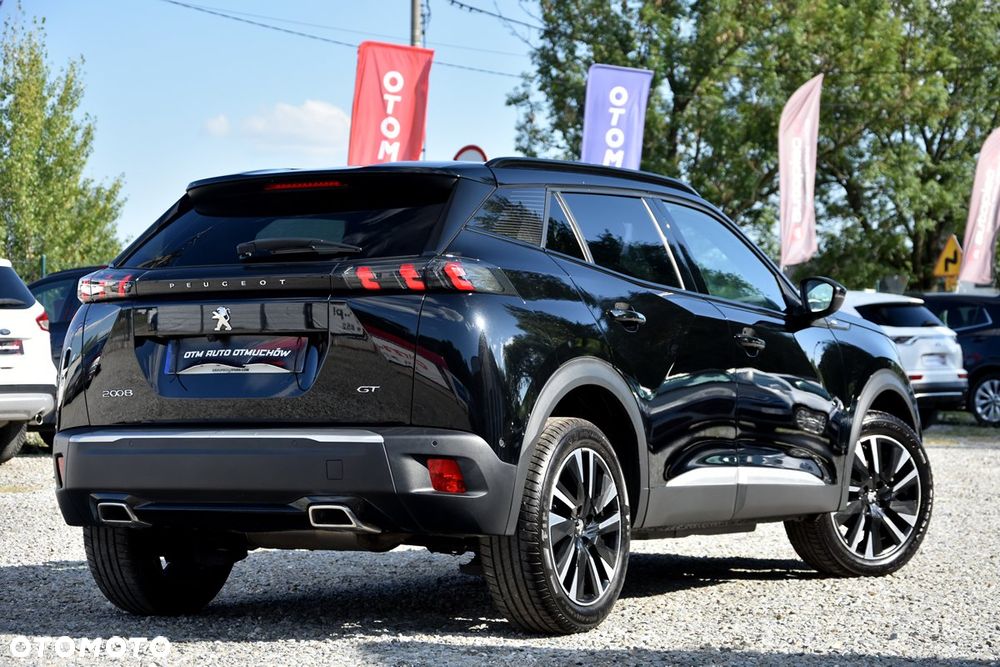 Peugeot 2008 PureTech 130 EAT8 GT - 10