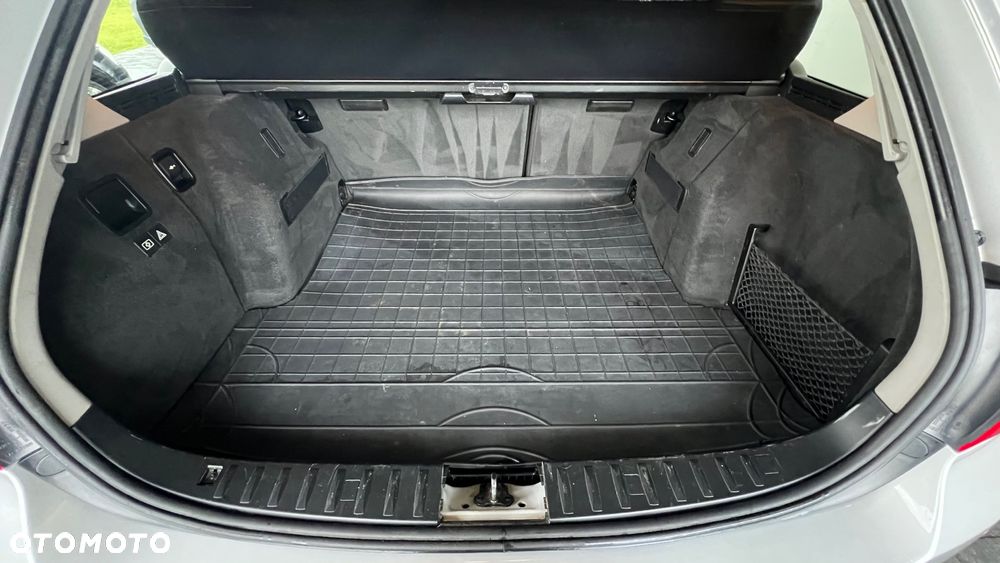 BMW Seria 3 320i - 40
