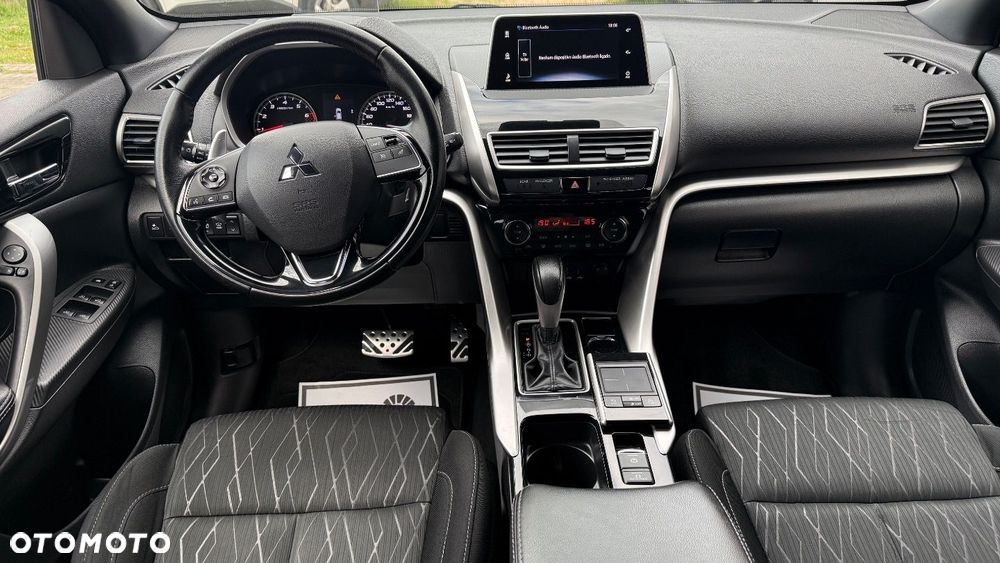 Mitsubishi Eclipse Cross - 22