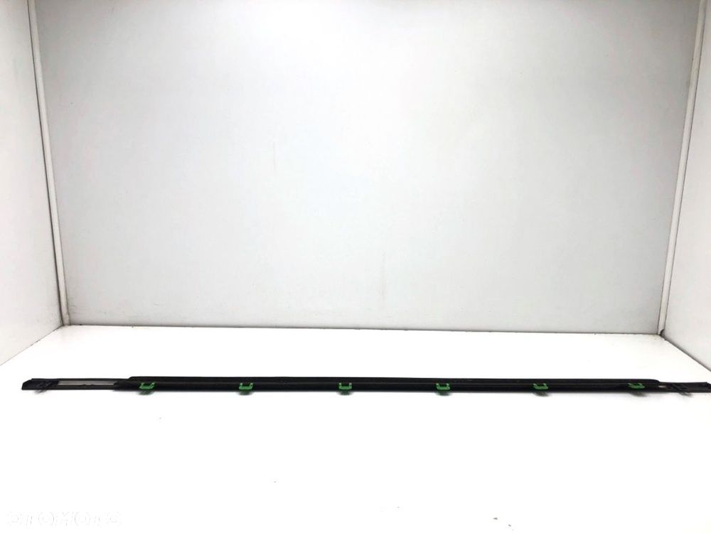 LISTWA ZGARNIAJĄCA PRZÓD PRAWY  HONDA CR-V III (RE_) 2006 - 2022 2.2 i-CTDi 4WD (RE6) 103 kW [140 - 3