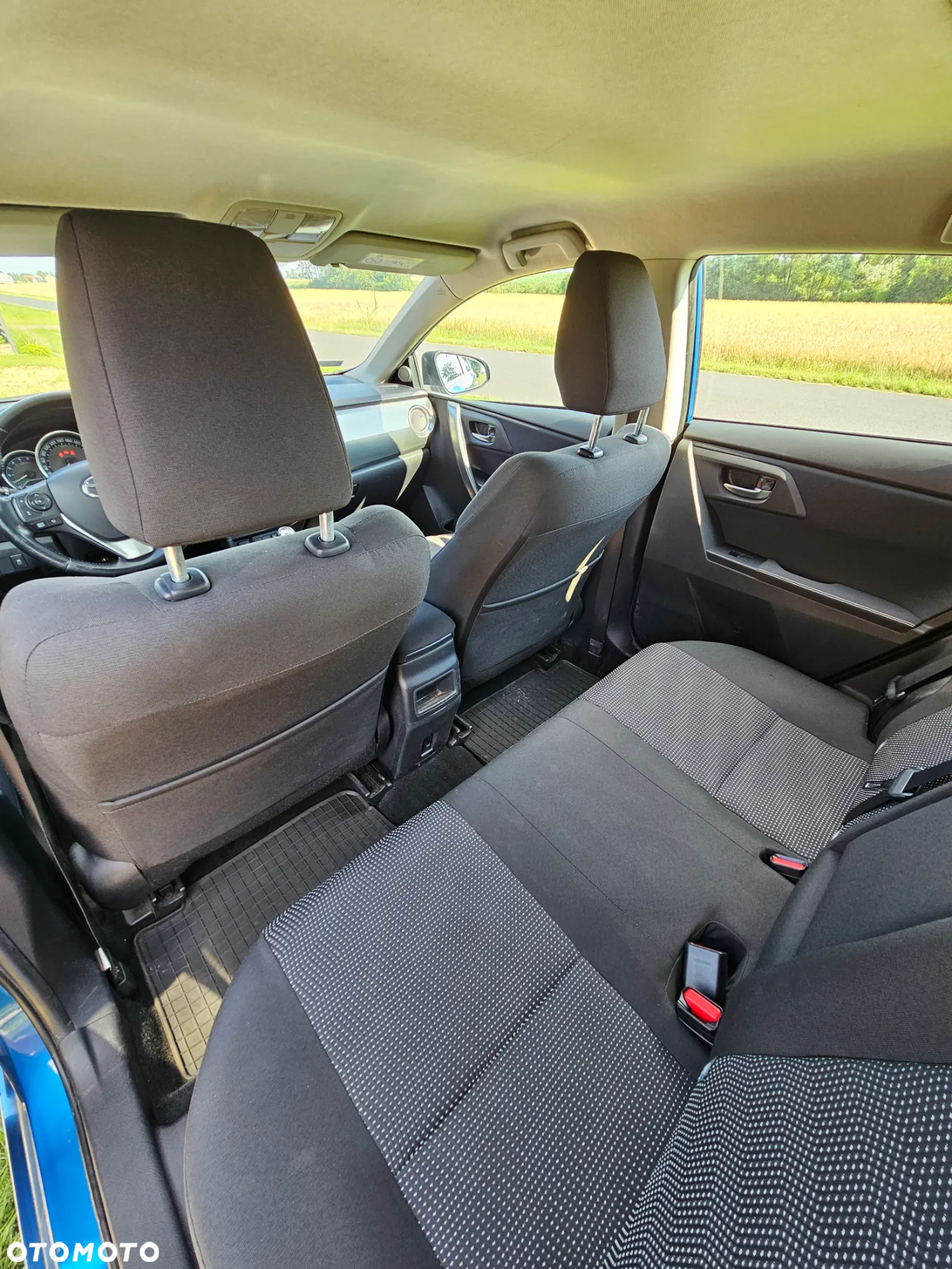 Toyota Auris 1.4 D-4D Premium Comfort - 6