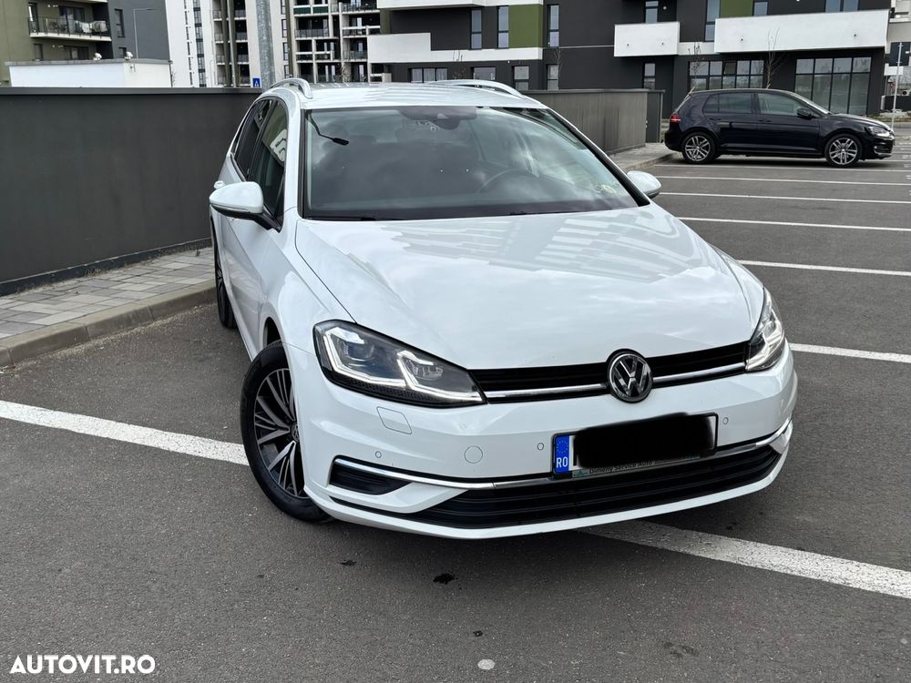 Volkswagen Golf 1.6 TDI DSG Highline - 2